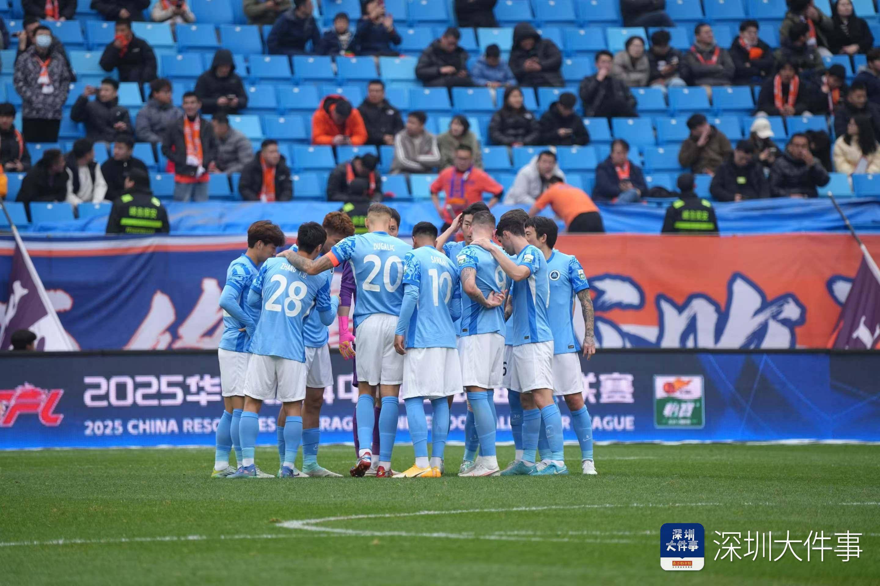 9Game官网入口-深圳男篮迎中超关键赛，集结日篮板制胜，气氛紧张，赛程密集仍需轮换(2025湘超常规赛赛程)