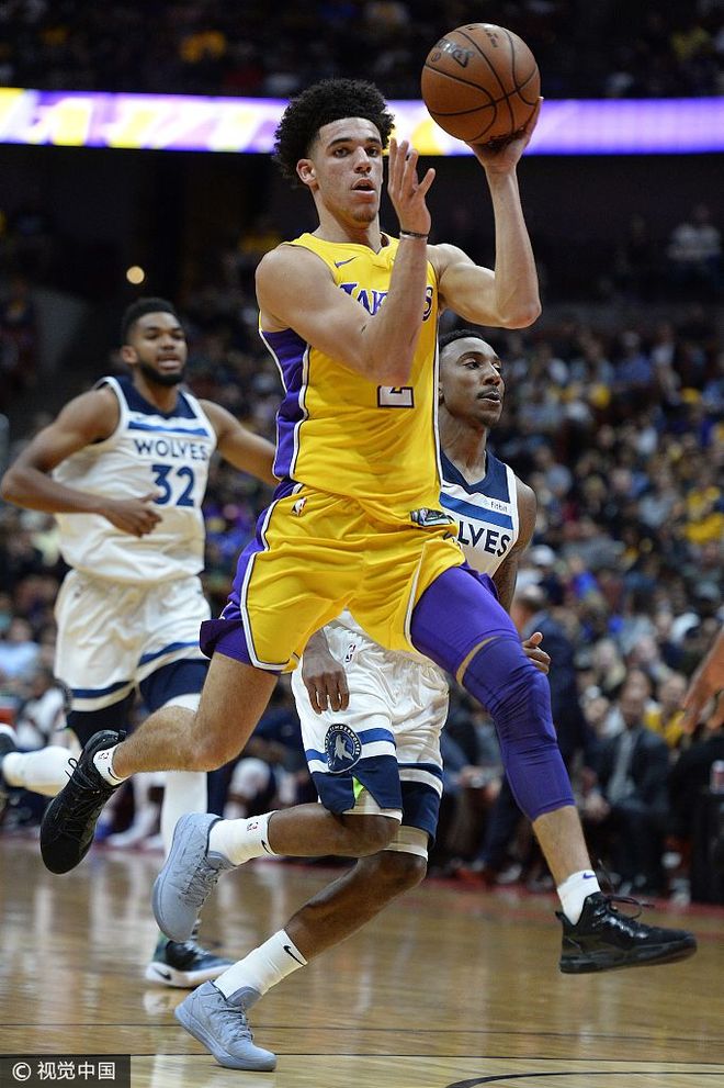 九游娱乐-足总杯赛程吃紧，明尼苏达森林狼关键时刻再遭质疑，引发热议，数据趋势出现新变化(明尼苏达森林狼微博)